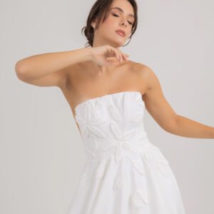 b0108-mariana1-1706x2560